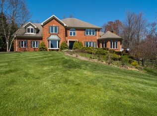 2061 Beaver Valley Rd, Beavercreek, OH 45434
