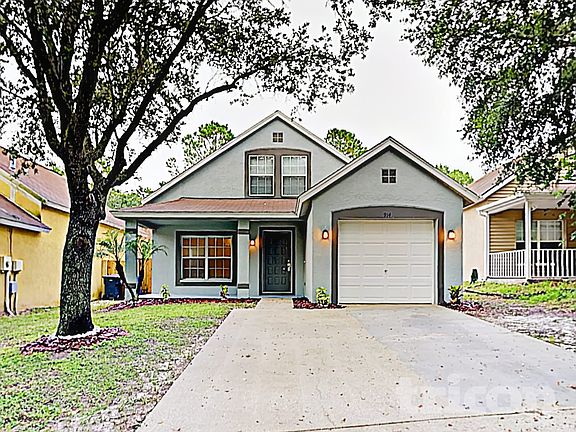 2nd image of 914 Cape Cod Cir