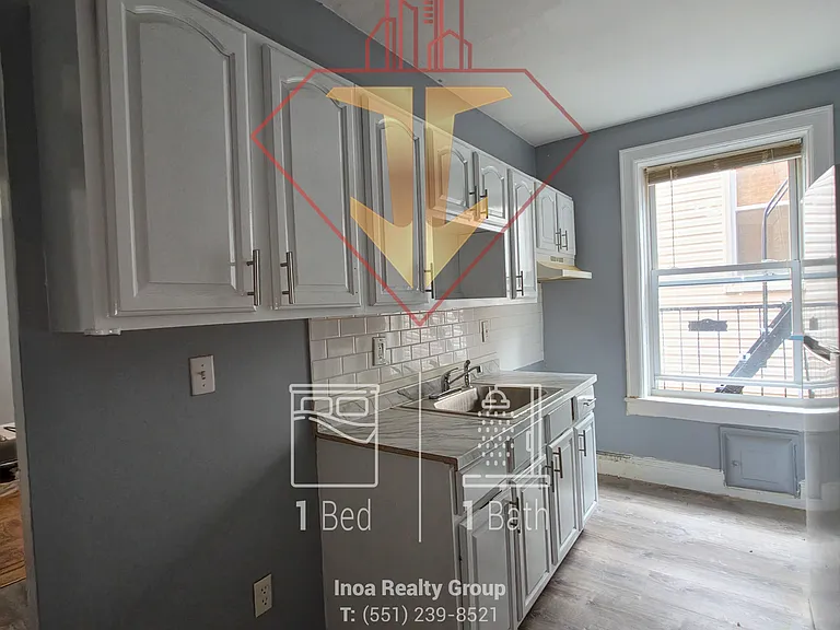 130 W 47th St #2C — Photo 11