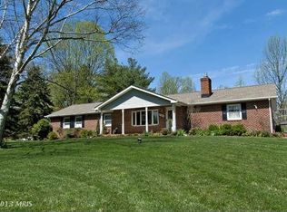 1900 Pine Knob Rd, Sykesville, MD 21784