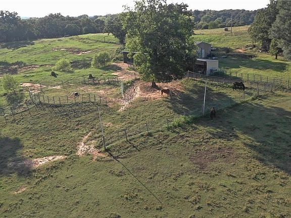 3rd image of 14800 Haley Dr