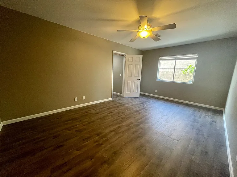 43755 Milan Ct — Photo 16