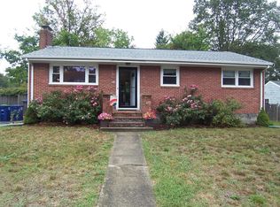 16 Nickerson Rd, Braintree, MA 02184