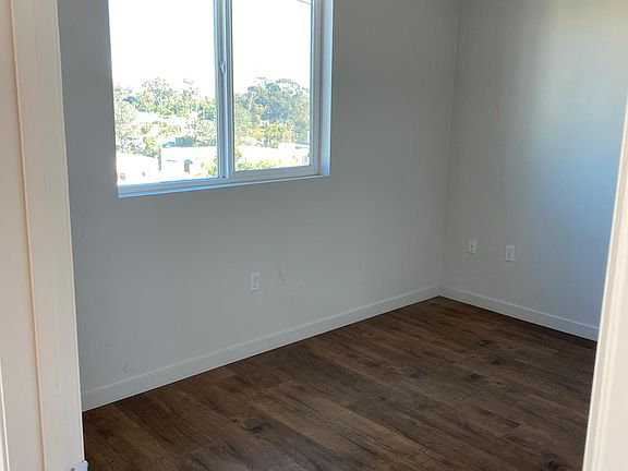 5th image of 3535 Indiana St APT 24
