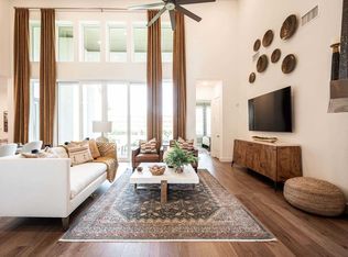 612 Saddle Crest Dr, Aubrey, TX 76227