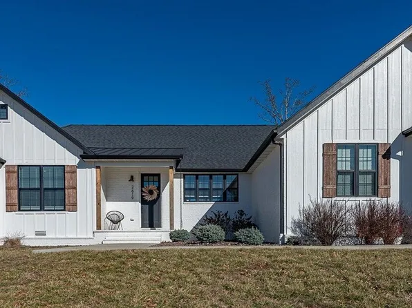 2619 E Old Ivy Street, Springfield, MO 65804