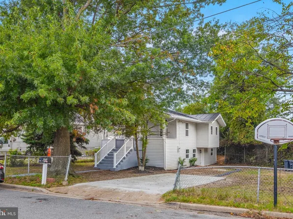 1528 Hunt Ave, Landover, MD 20785