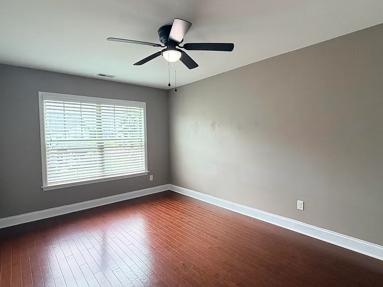 304 Vilas Way S — Photo 16