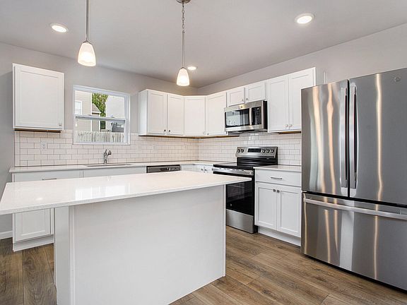 5th image of 8785 E Sturtevant Ave