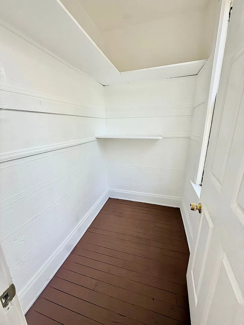 1 bed, 1.0 bath, $950 — Photo 4