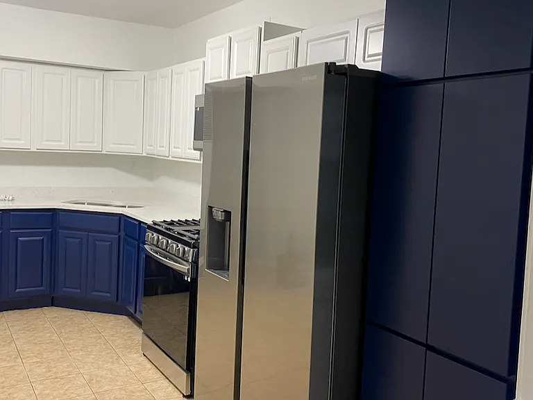 2943 N Fairfield Ave #B — Photo 7