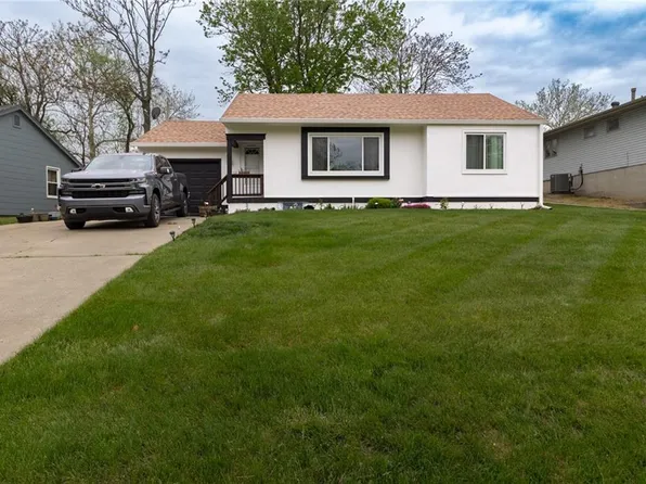 2640 NE 47th St, Kansas City, MO 64117