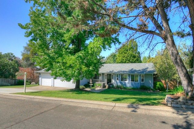 1st image of 120 Deerwood Way