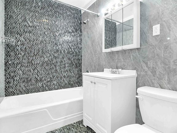 4th image of 22-14 26th St #2