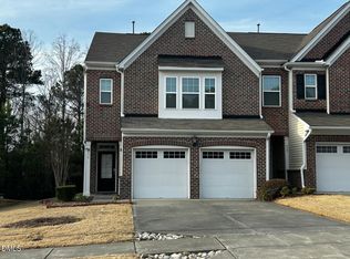 416 Durants Neck Ln, Morrisville, NC 27560