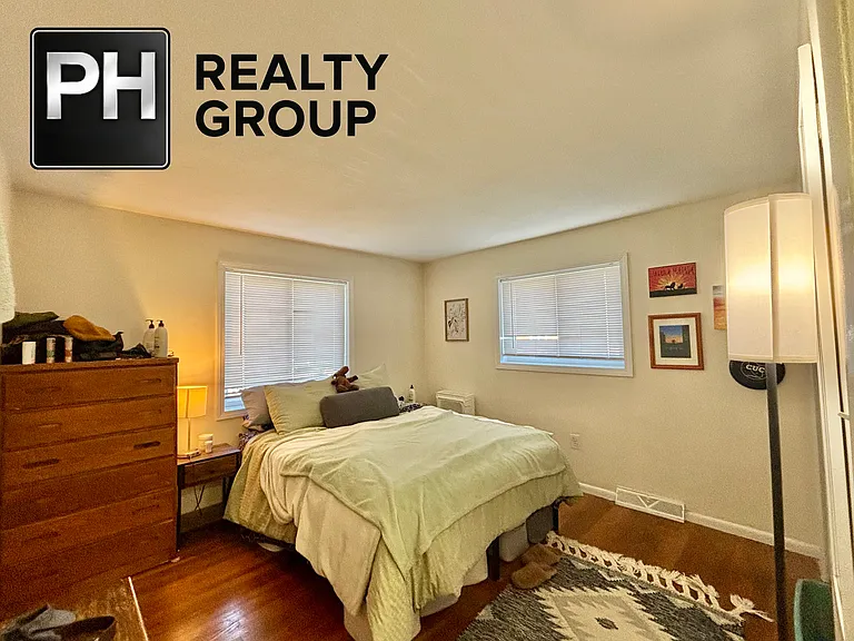 17I Oxford Cir #17 — Photo 8