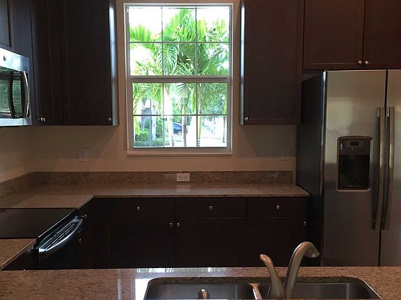 2nd image of 10017 SW Duccio Ln