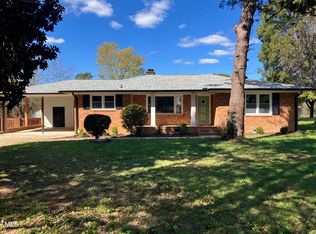 257 Fitch Dr, Mebane, NC 27302