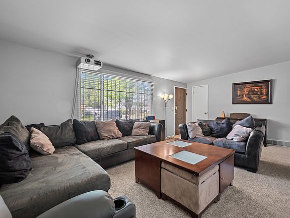3rd image of 3421 W Brett Ave