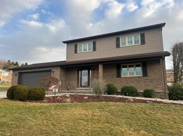 101 Berkey Dr, Johnstown, PA 15904