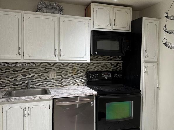 8390 Sands Point Blvd APT F106