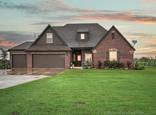 26853 E 714th Rd, Wagoner, OK 74467