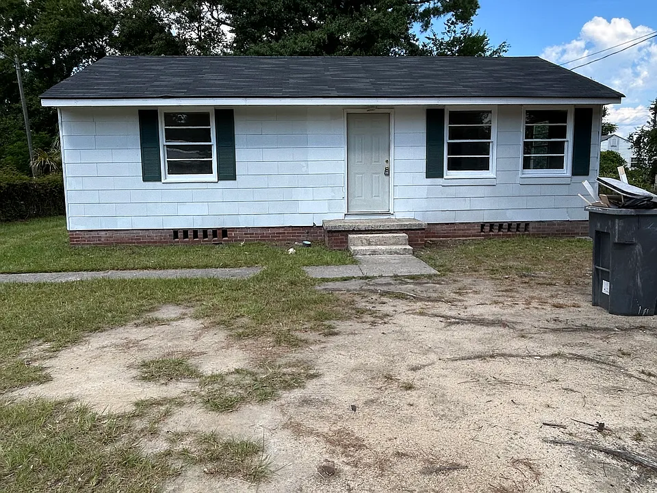 1618 Princeton Ln