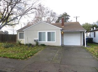 5570 Standish Rd, Sacramento, CA 95820