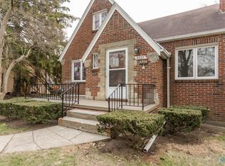 2727 Medford Dr, Toledo, OH 43614