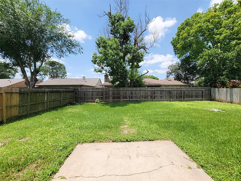 2118 Steamboat Run — Photo 32
