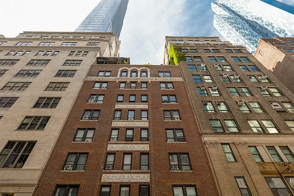 Rented by Berkshire Hathaway HomeServices New York Properties | media 7