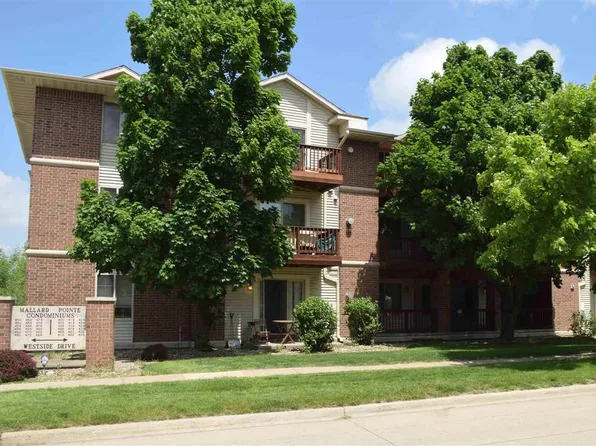 406 W Side Dr #406, Iowa City, IA 52246