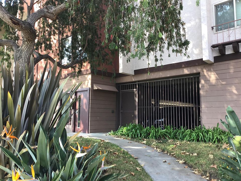 1st image of 2940 Broadway