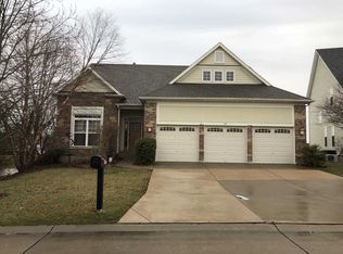 107 Berry Manor Cir, Saint Peters, MO 63376