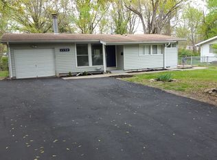 2104 NE 58th Ter, Kansas City, MO 64118