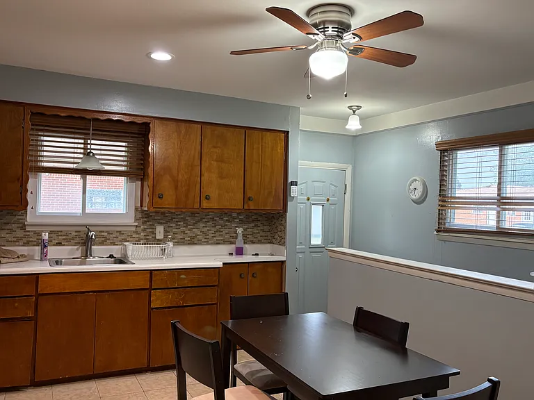 5973 Berwyn St — Photo 7