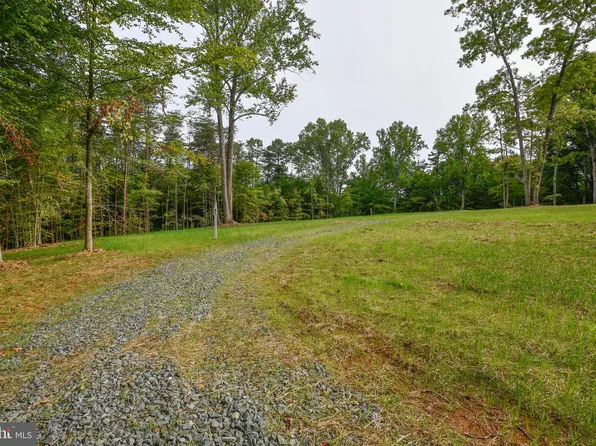 47 Hemlock Creek Way, Earlysville, VA 22936