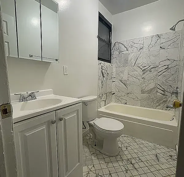 448 W 57th St #5D — Photo 10