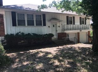 8831 Evanston Way, Kansas City, MO 64138