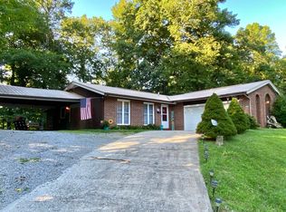 105 Cold Springs Dr, Appalachia, VA 24216