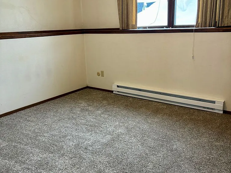 744 Darby St. — Photo 8