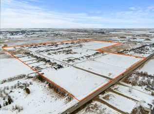 5496 Nicholas Ave, Williston, ND 58801