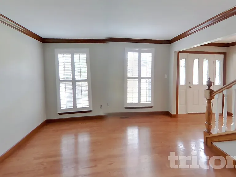 1502 Rosewood Terrace Dr — Photo 15