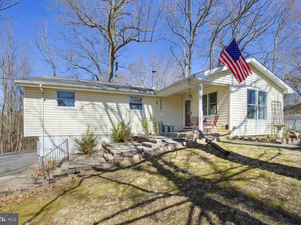 2813 Monmouth Rd, Wrightstown, NJ 08562