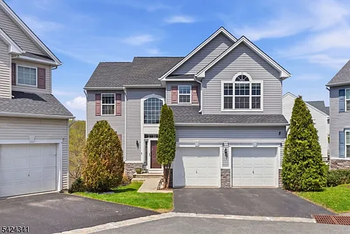 263 Winding Hill Dr Photo 1