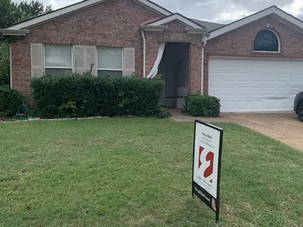 2915 Post Oak Dr, Seagoville, TX 75159