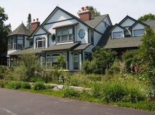 19963 Center Rd, Traverse City, MI 49686