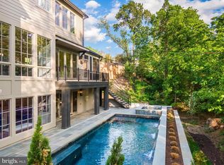 1231 N Pickett St, Alexandria, VA 22304