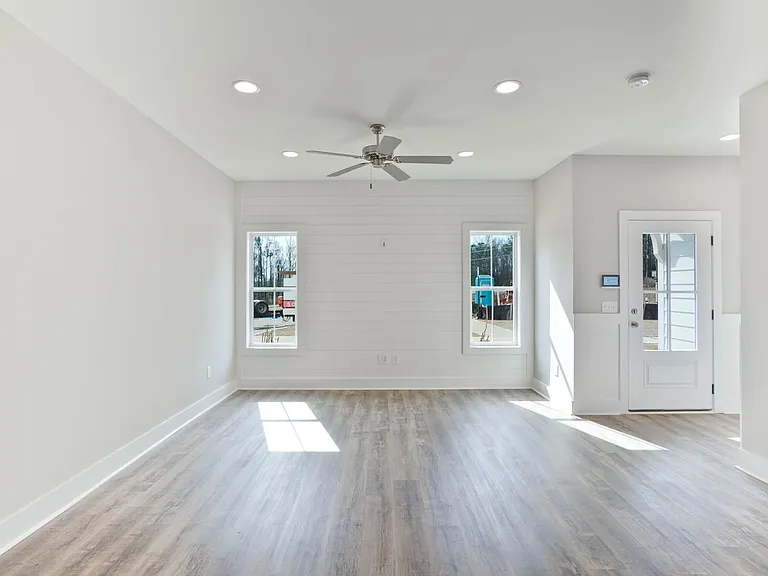 630 Village Dr #10 — Photo 13
