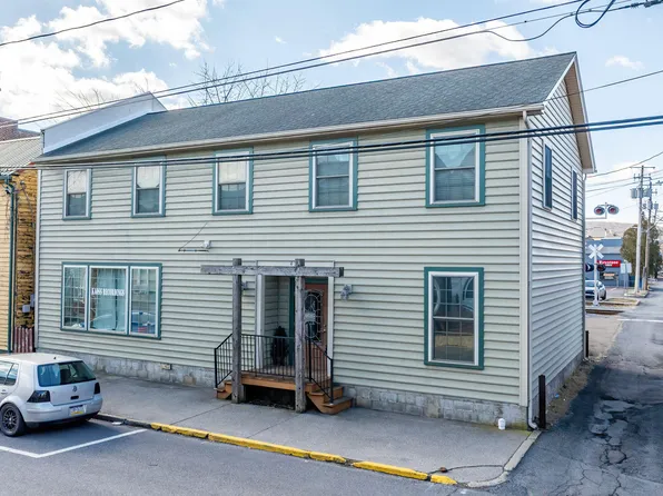 42 Lower Mulberry St, Danville, PA 17821